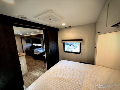 2026 Venture RV Sienna - Photo 18