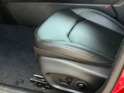 2025 Jeep Compass - Photo 14