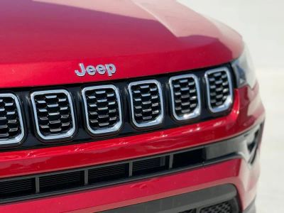2025 Jeep Compass - Photo 8