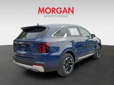 2026 Kia Sorento — photo 8 view