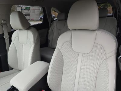 2026 Kia Sorento — photo 21 view