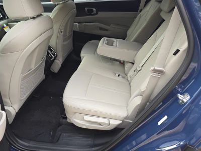 2026 Kia Sorento — photo 16 view