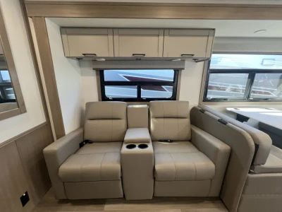 2027 Entegra ODYSSEY — photo 13 view