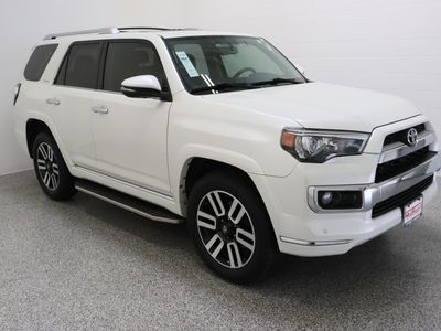 2017 Toyota 4Runner 4WD - Photo 4