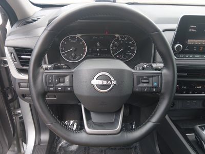 2025 Nissan Rogue - Photo 12
