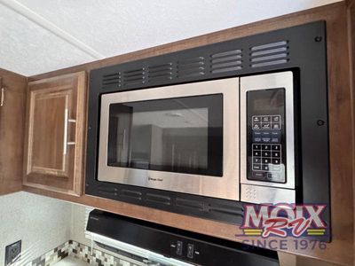 2020 Forest River RV Rockwood Ultra Lite - Photo 39