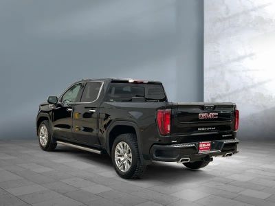 2023 GMC Sierra 1500 — interior view