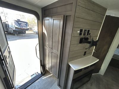 2021 Forest River FLAGSTAFF - Photo 8