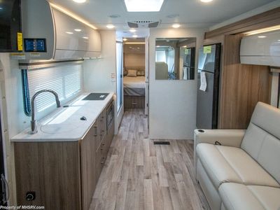 2026 Thor Motor Coach Vegas - Photo 7
