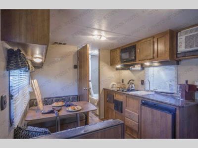 2018 Keystone RV Summerland Mini - Photo 2