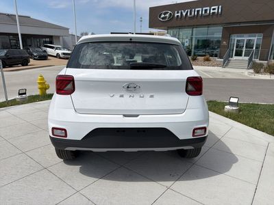 2026 Hyundai Venue - Photo 4