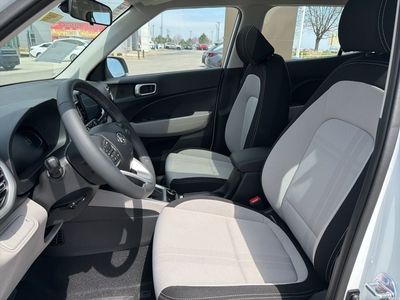 2026 Hyundai Venue - Photo 18
