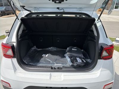 2026 Hyundai Venue - Photo 11