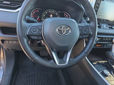 2021 Toyota RAV4 - Photo 13