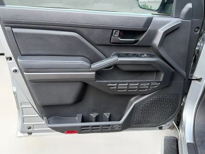 2024 Toyota Tacoma 2WD — photo 20 view