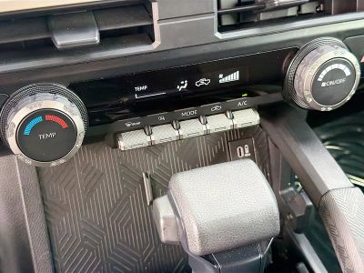 2024 Toyota Tacoma 2WD — photo 31 view