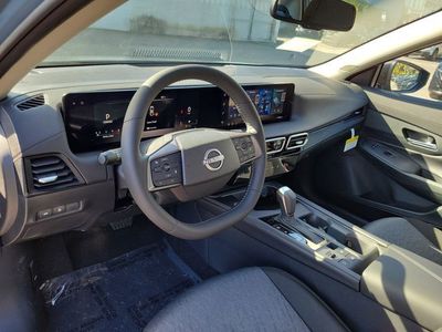 2026 Nissan Sentra — photo 7 view