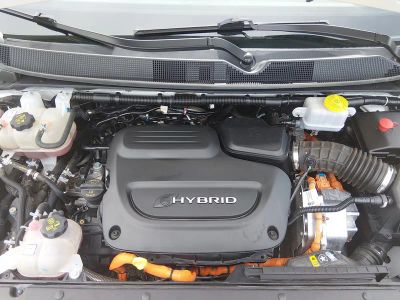 2023 Chrysler Pacifica — photo 9 view