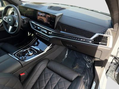 2026 BMW X7 — photo 15 view
