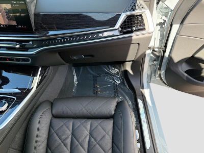 2026 BMW X7 — photo 19 view