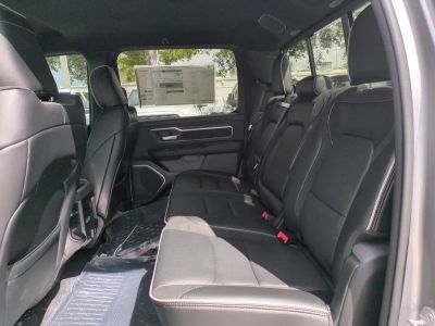 2026 Ram 1500 — photo 15 view