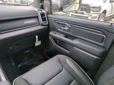 2026 Ram 1500 — photo 18 view