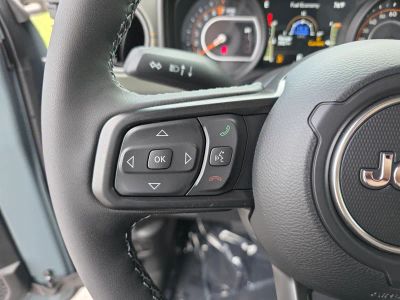 2026 Jeep Gladiator — photo 17 view
