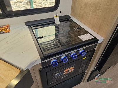 2026 Forest River RV Cherokee Grey Wolf - Photo 18