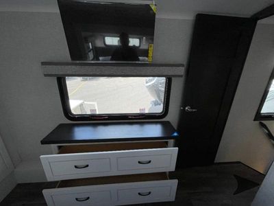 2025 Jayco North Point - Photo 38
