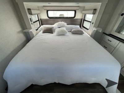 2025 Jayco North Point - Photo 30