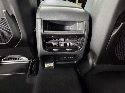 2026 Jeep Grand Cherokee — photo 13 view