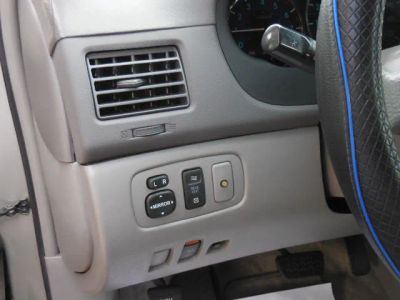 2007 Toyota Sienna — photo 16 view