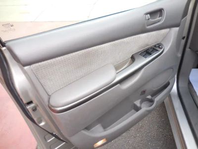 2007 Toyota Sienna — photo 13 view