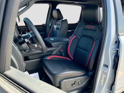 2026 Ram 1500 — photo 18 view