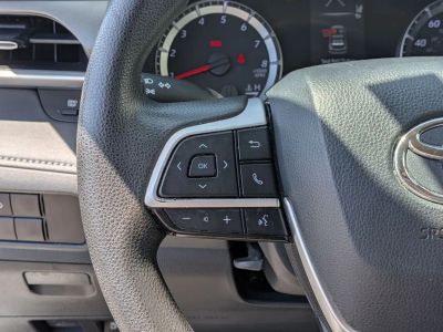 2022 Toyota Highlander - Photo 15