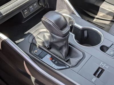 2022 Toyota Highlander - Photo 17