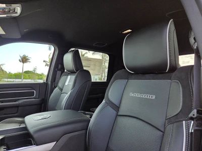 2026 Ram 2500 — photo 11 view