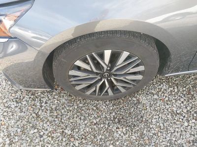2024 Nissan Altima — photo 10 view