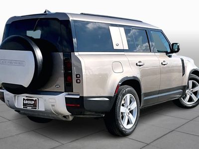 2023 Land Rover Defender - Photo 32
