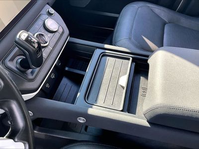 2023 Land Rover Defender - Photo 28
