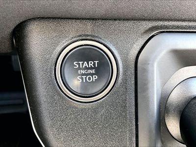 2023 Land Rover Defender - Photo 10