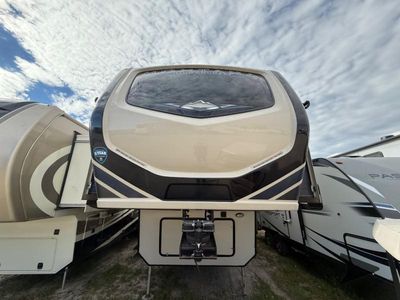 2018 Keystone RV Montana High Country - Photo 2