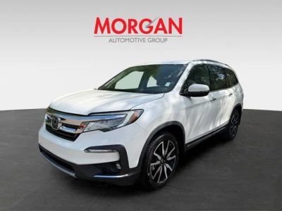 2022 Honda Pilot — rear three-quarter view