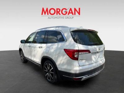 2022 Honda Pilot — interior view