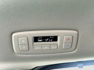 2026 Kia Carnival Hybrid — photo 25 view