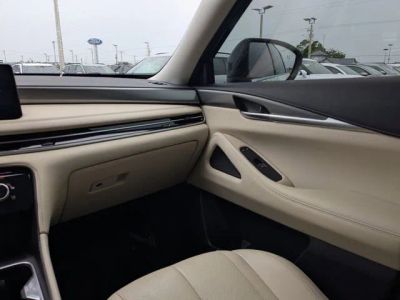 2024 INFINITI QX60 — photo 17 view