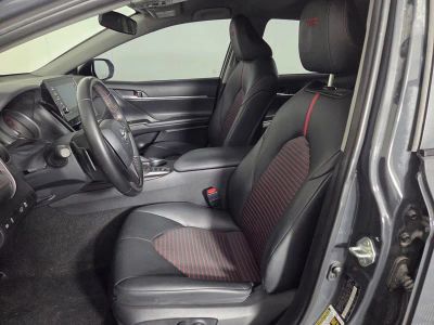 2023 Toyota Camry — photo 9 view