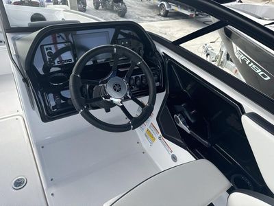 2025 Yamaha Boats 195S - Photo 11