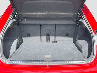 2025 Audi Q3 - Photo 12