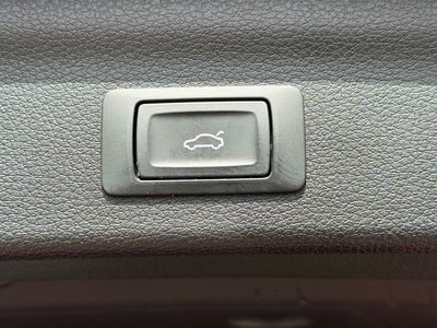 2025 Audi Q3 - Photo 13